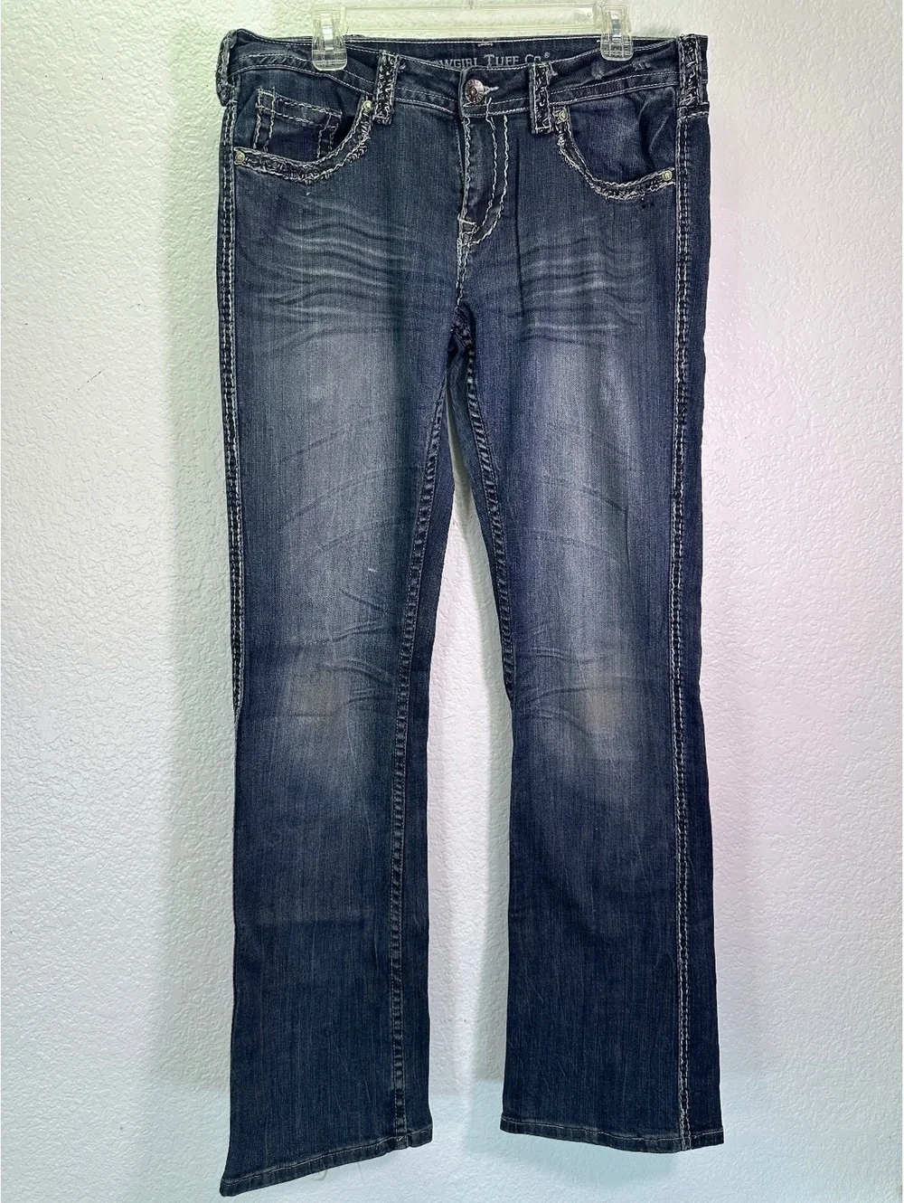 Women’s Sz 32 Cowgirl Tuff Co Jeans Bling Whiskering Bootcut Contrast Stitch